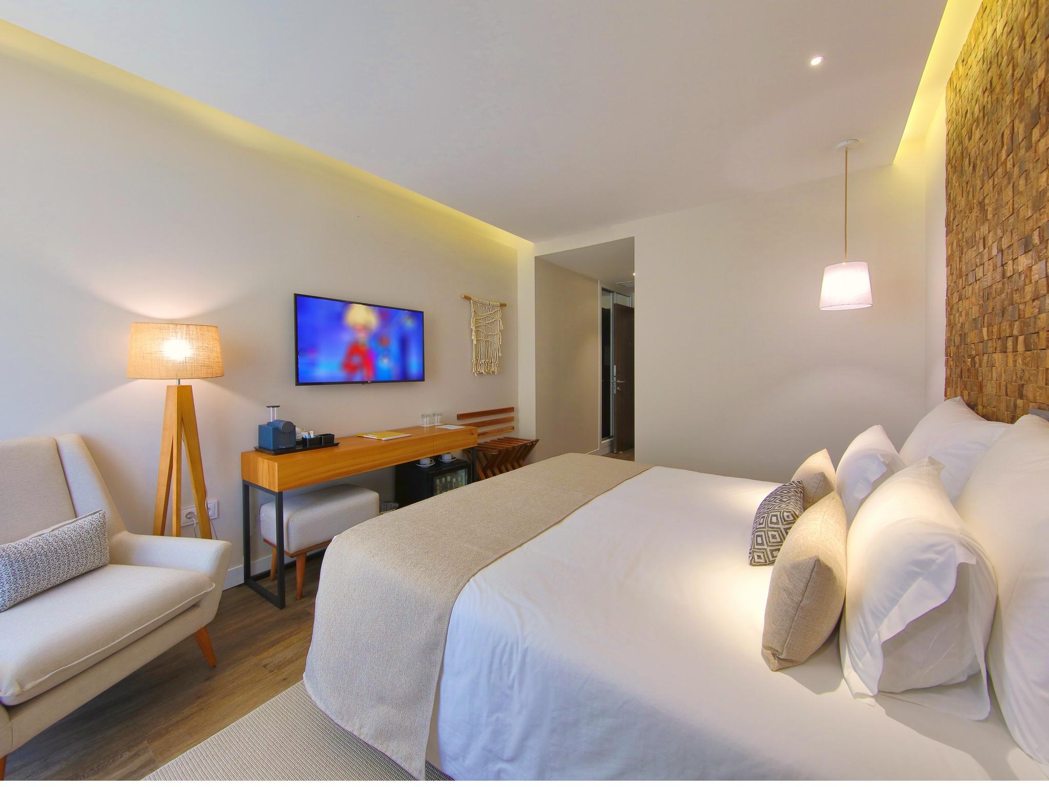 Jupiter Marina Hotel - Couples & Spa (Adults Only) 波尔蒂芒 外观 照片