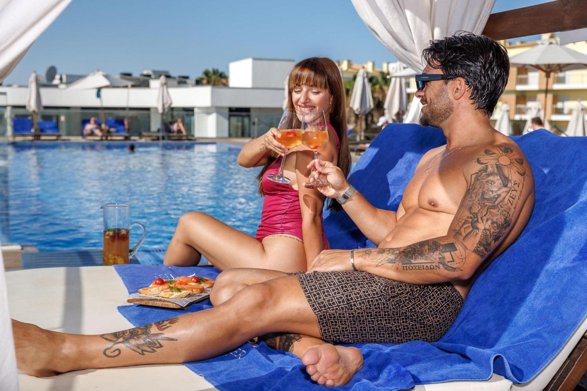 Jupiter Marina Hotel - Couples & Spa (Adults Only) 波尔蒂芒 外观 照片